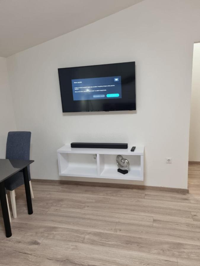 Appartamento Apartman Suzana Sindija Bibinje Esterno foto