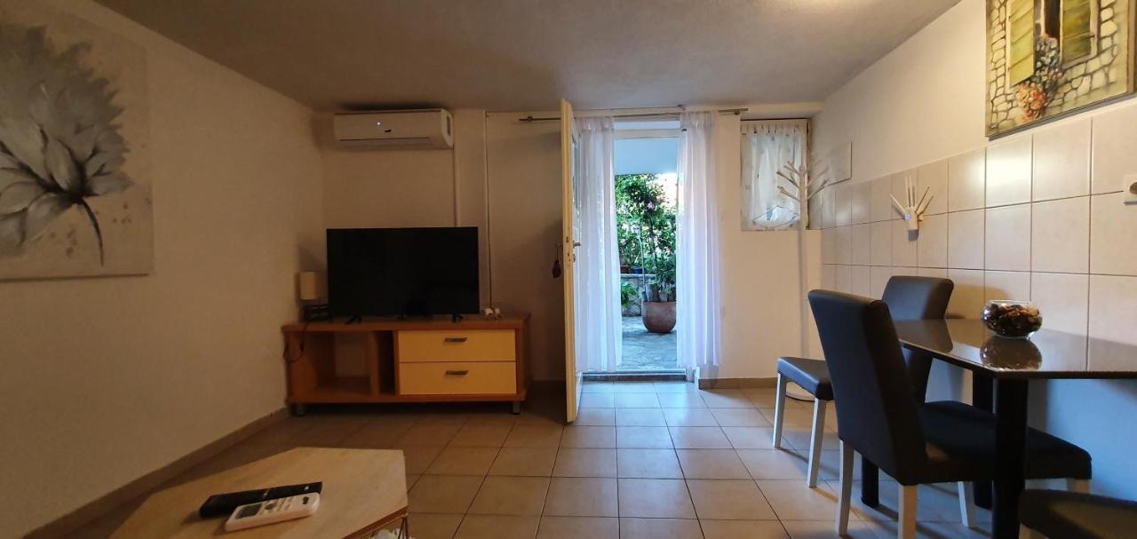 Apartman Suzana Sindija Bibinje Esterno foto