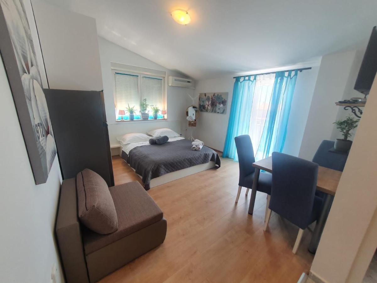 Appartamento Apartman Suzana Sindija Bibinje Esterno foto